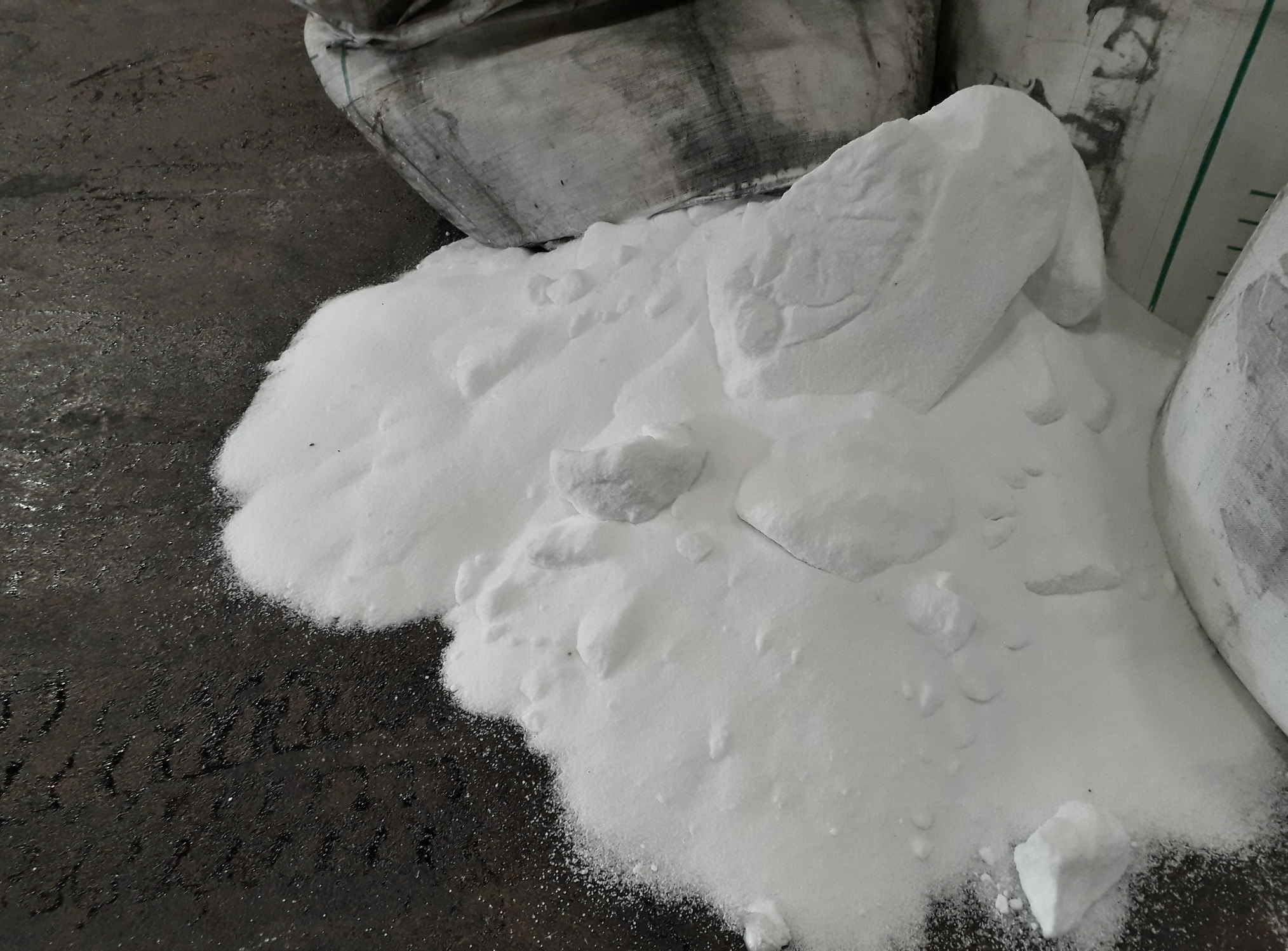 你知道要用什么藥劑處理有色廢水？